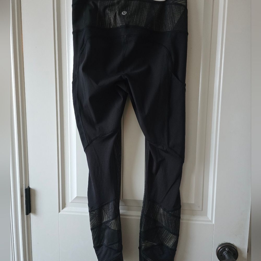 Lululemon Fresh Mesh Run Crop Leggings Sz4 Wind Chill Fatigue Green Blck Pockets - Picture 13 of 16